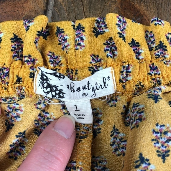 About a girl shorts - Picture 4 of 5